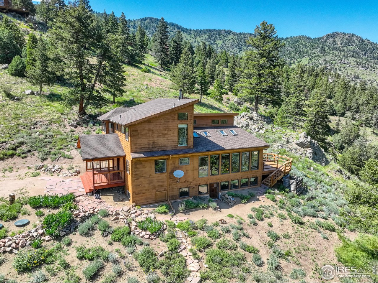 192 Nugget Hill Road Jamestown, CO 80455 - Photo 3 of 25 Side aerial view of property