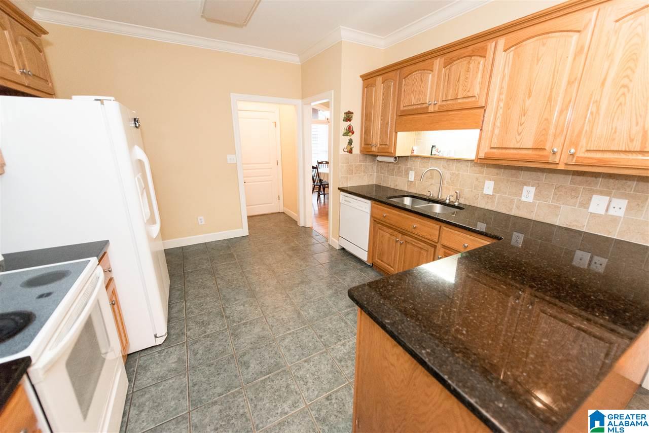 238 Benson Road Gardendale, AL 35071 - Photo 11 of 43