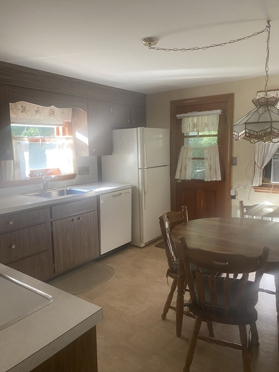 36 Hartlawn Road Boston, MA 02132 - Photo 3 of 8 Gallery Image 3