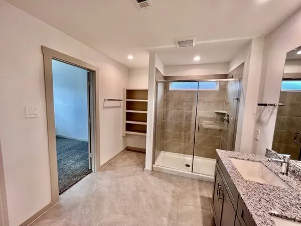 $2,400 | 5026 Pne Hvn Lane, Fresno, TX 77545