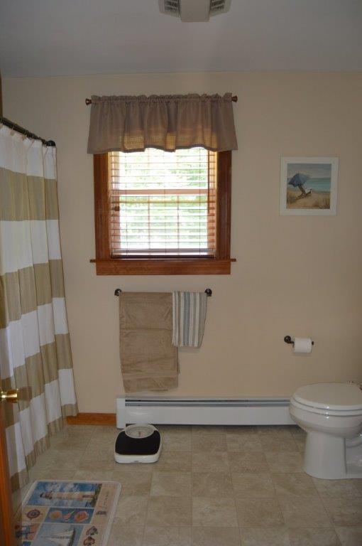 106 Roderick Road Winslow, ME 04901 - Photo 24 of 38 21 Second floor bathroom