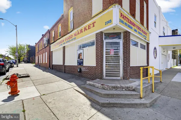$2,650 | 2245 East Fayette Street, Baltimore, MD 21231