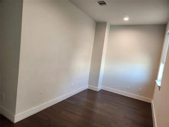 $4,000 | 1771 Mccoy Street, Unit 205, Dallas, TX 75204