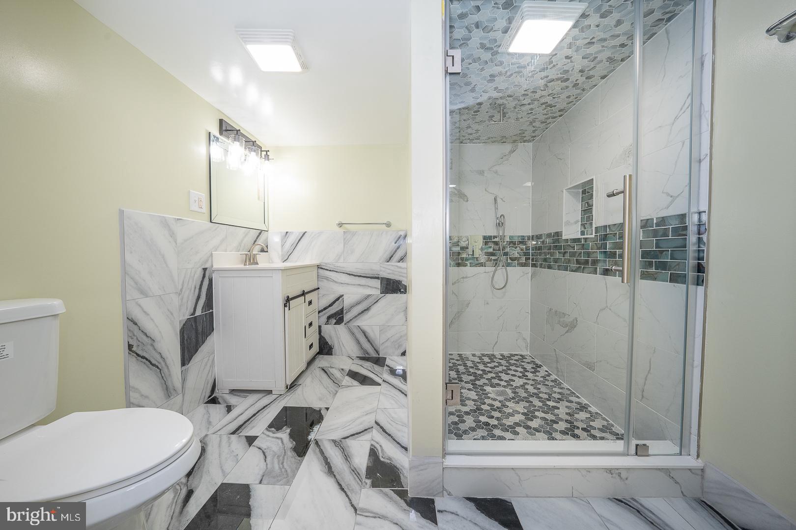 121 Ashton Road Upper Darby, PA 19082 - Photo 48 of 75