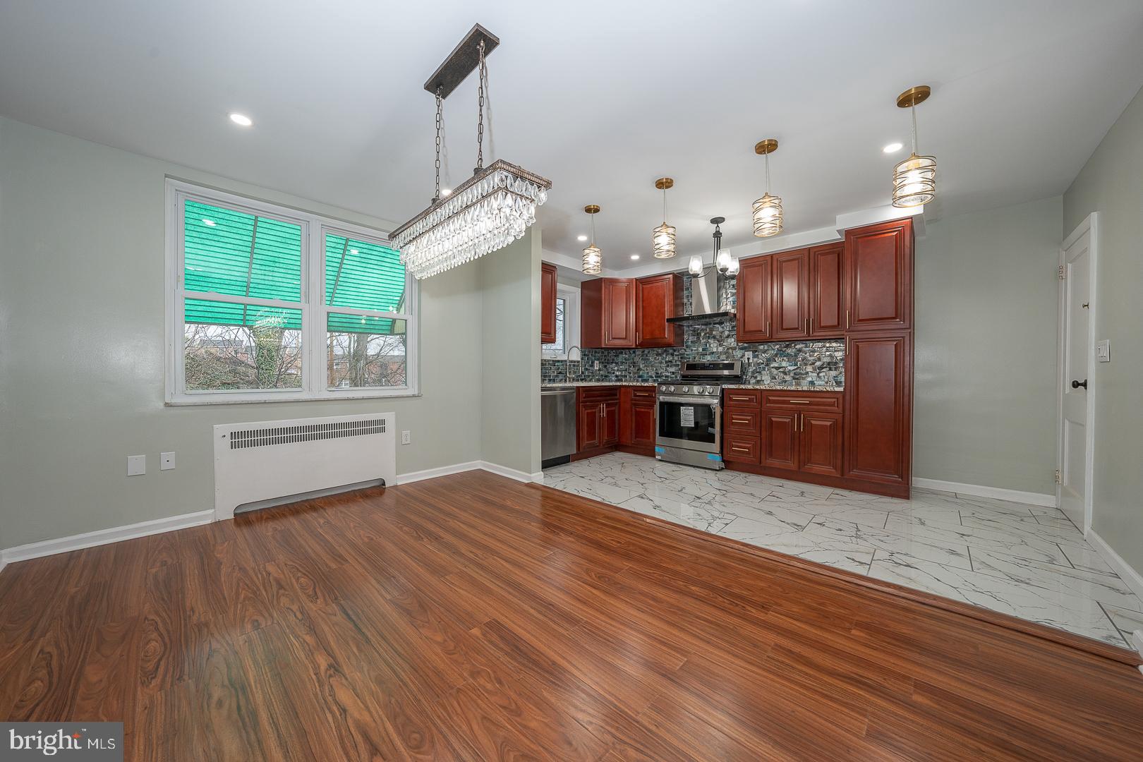 121 Ashton Road Upper Darby, PA 19082 - Photo 8 of 75