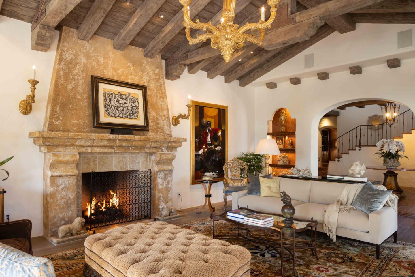 1463 Oleada Road Pebble Beach, CA 93953 - Photo 14 of 68 a living room with furniture