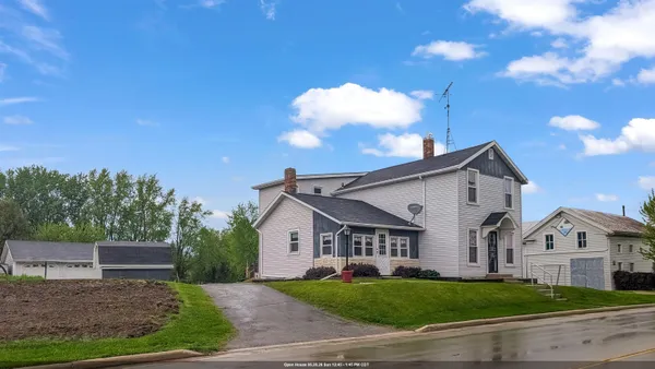 $249,900 | W1580 Us Highway, Chilton, WI 53014