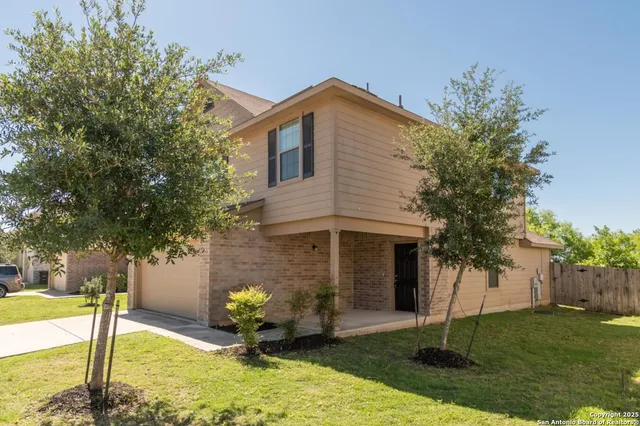 $1,675 | 2226 Fishing Trail, San Antonio, TX 78224