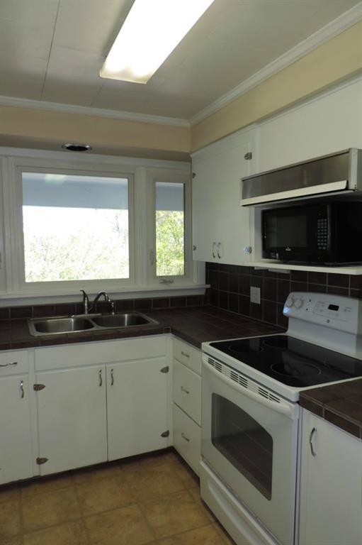 1761 Harpswell Islands Road Orrs Island, ME 04066 - Photo 8 of 34 unit 1