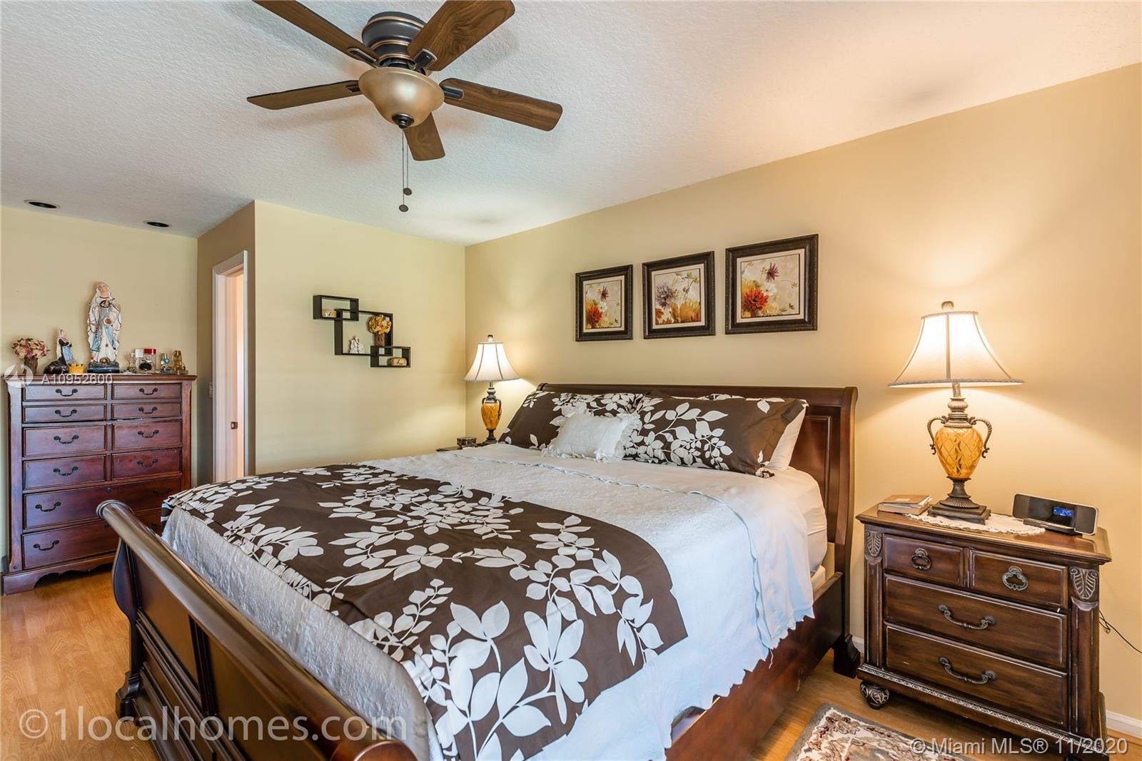 12901 Southwest 148th Terrace Road Miami, FL 33186 - Photo 12 of 25 Gallery Image 12