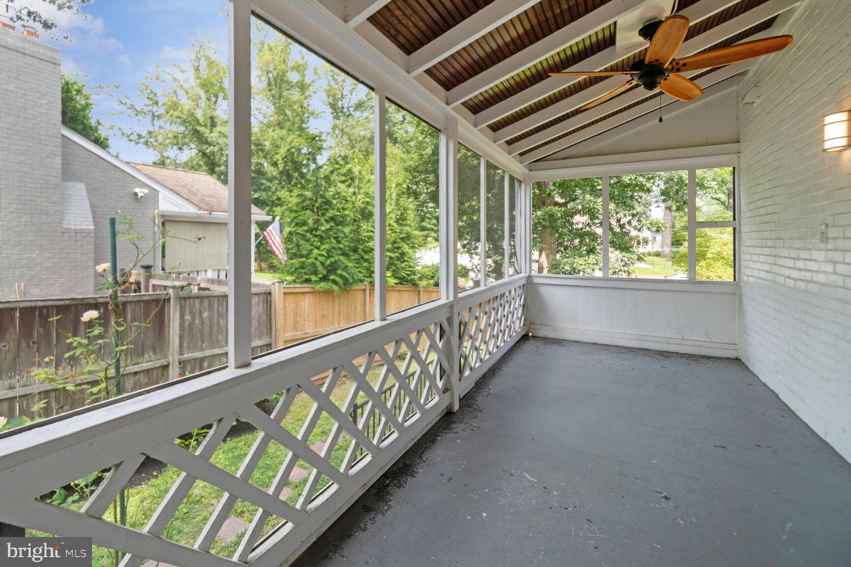 10228 Edgewood Avenue Silver Spring, MD 20901 - Photo 14 of 30 Gallery Image 14