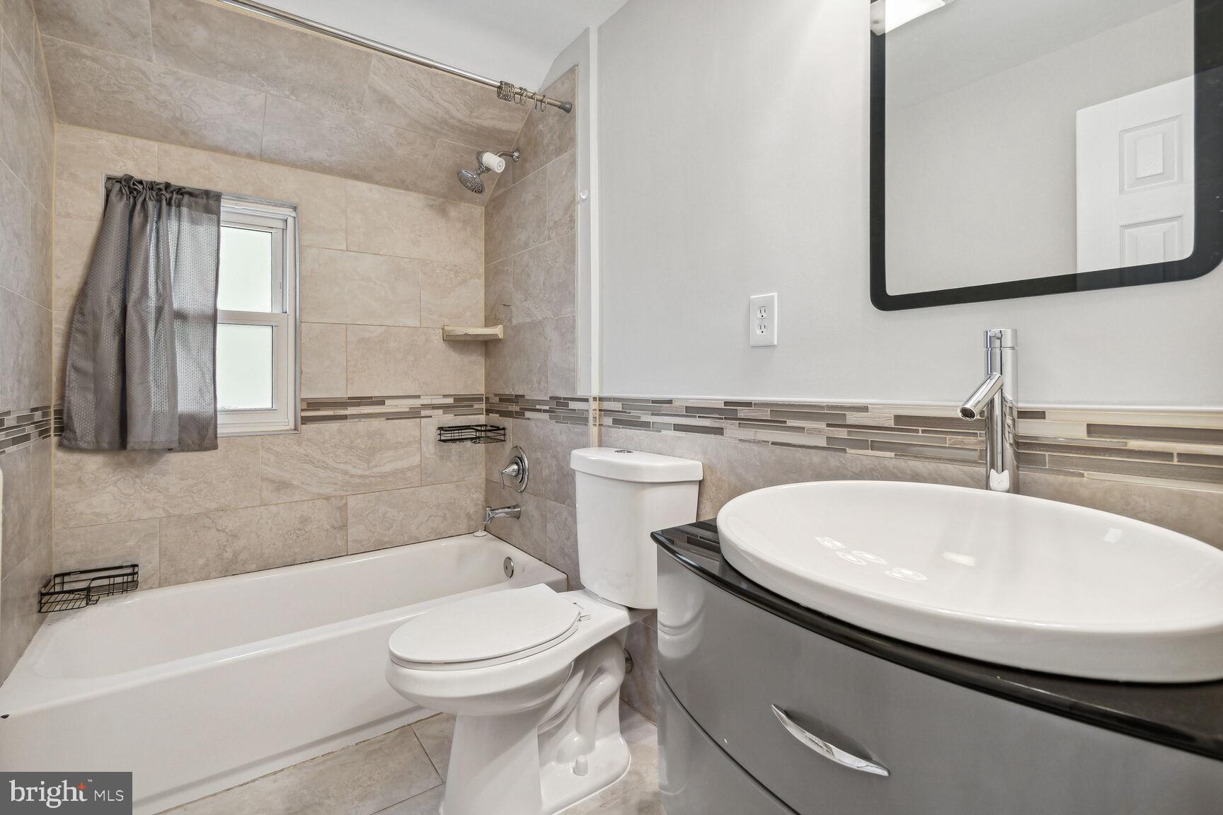 10228 Edgewood Avenue Silver Spring, MD 20901 - Photo 16 of 30 Gallery Image 16