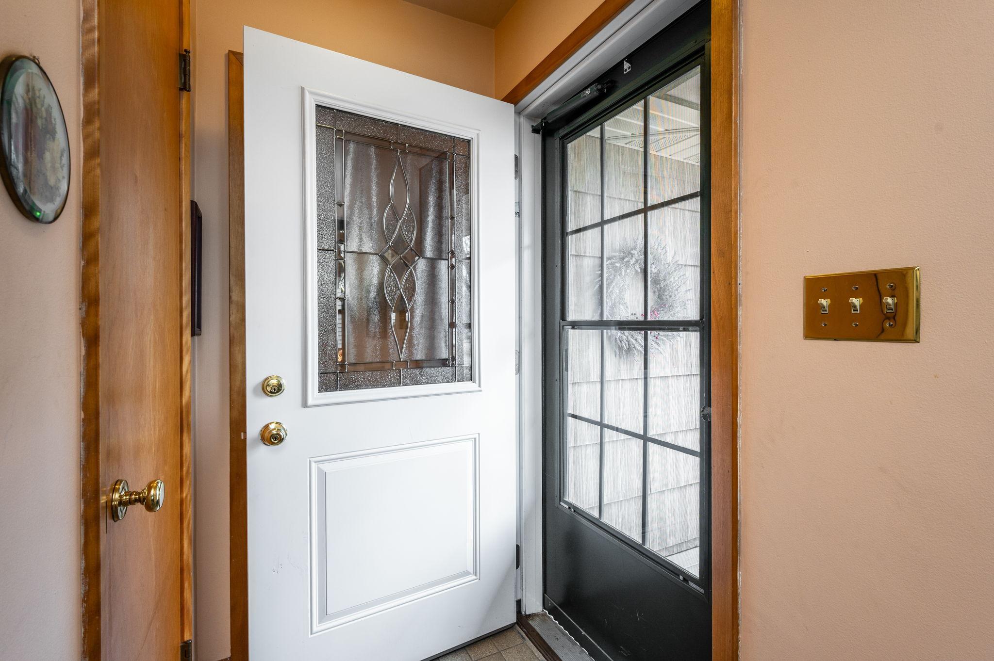 1532 4th Avenue Windom, MN 56101 - Photo 4 of 26