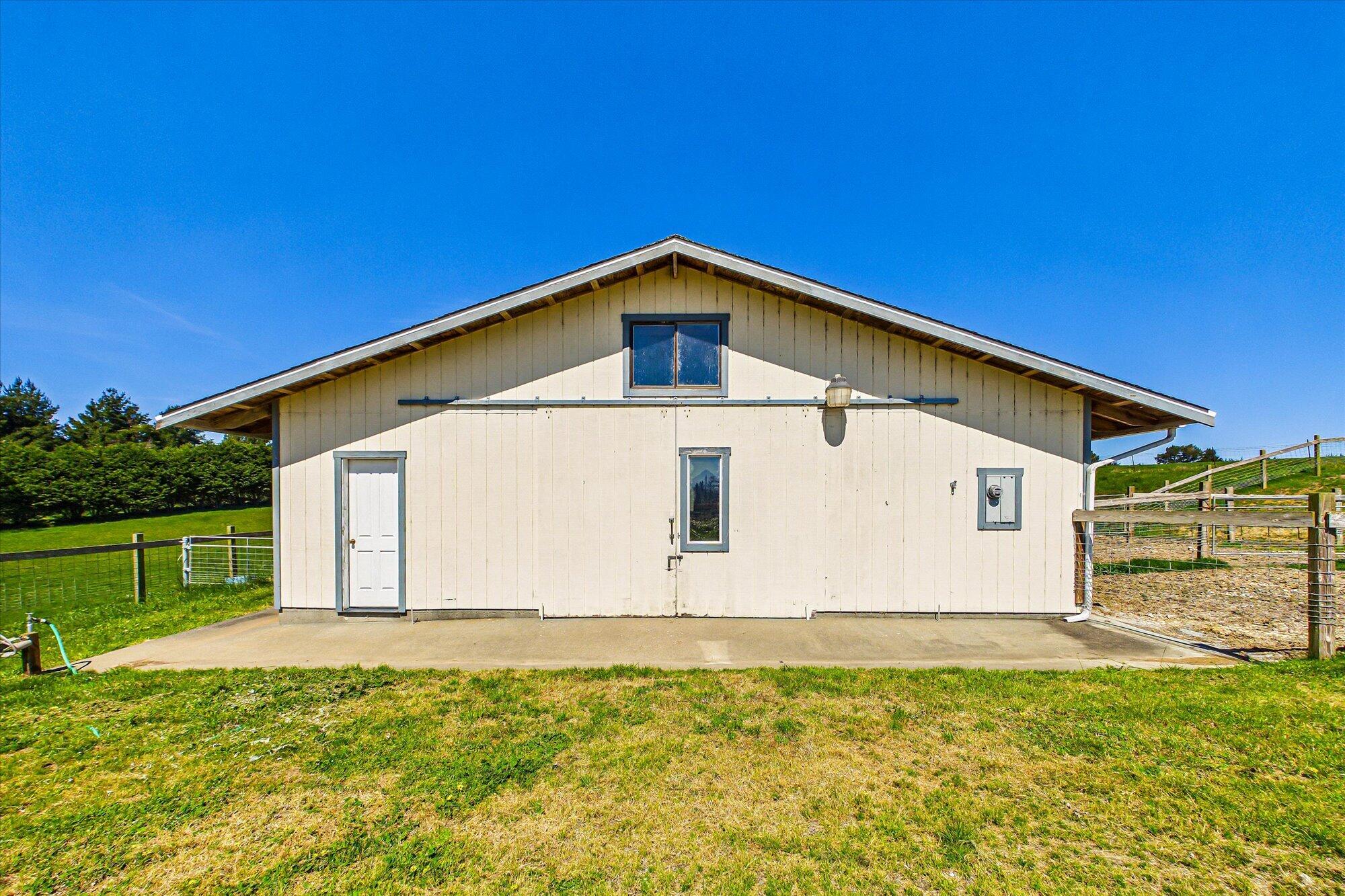 255 Hillcrest Road Loleta, CA 95551 - Photo 62 of 105 061-255 Hillcrest Road-151