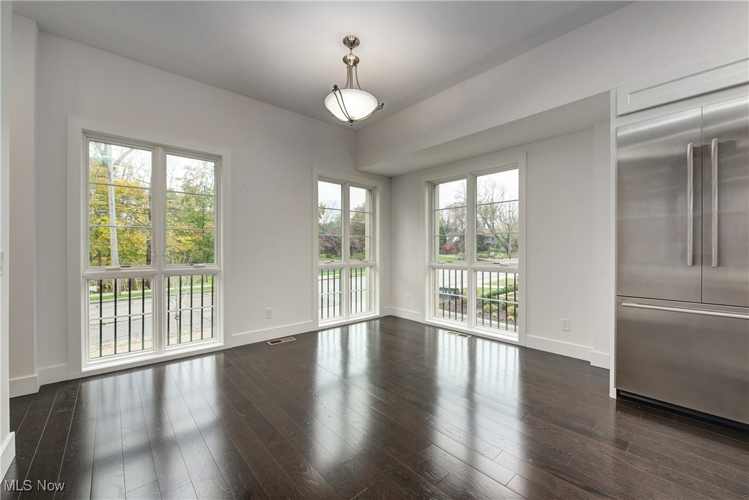 22728 Lake Road Rocky River, OH 44116 - Photo 13 of 45
