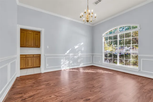 $2,750 | 35 West Pines Drive, Montgomery, TX 77356