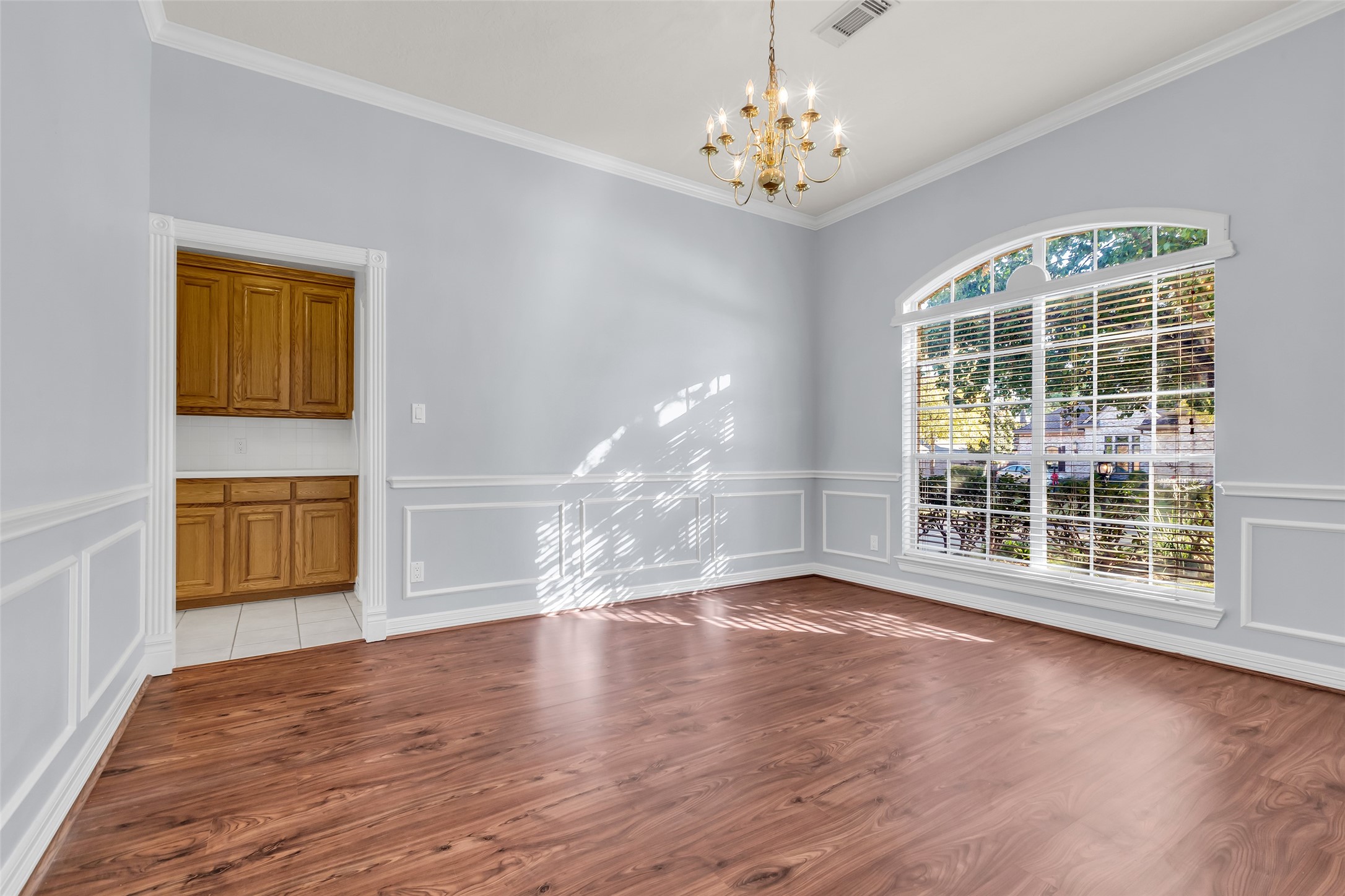 35 West Pines Drive Montgomery, TX 77356 - Photo 15 of 30 a view of empty room with wooden floor and fan