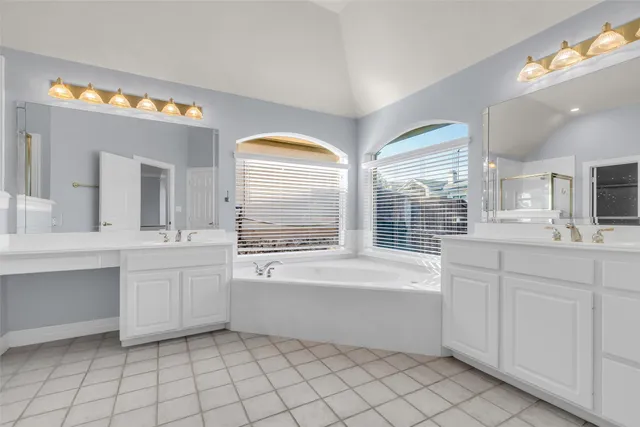 $2,750 | 35 West Pines Drive, Montgomery, TX 77356