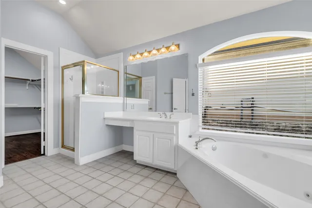 $2,750 | 35 West Pines Drive, Montgomery, TX 77356