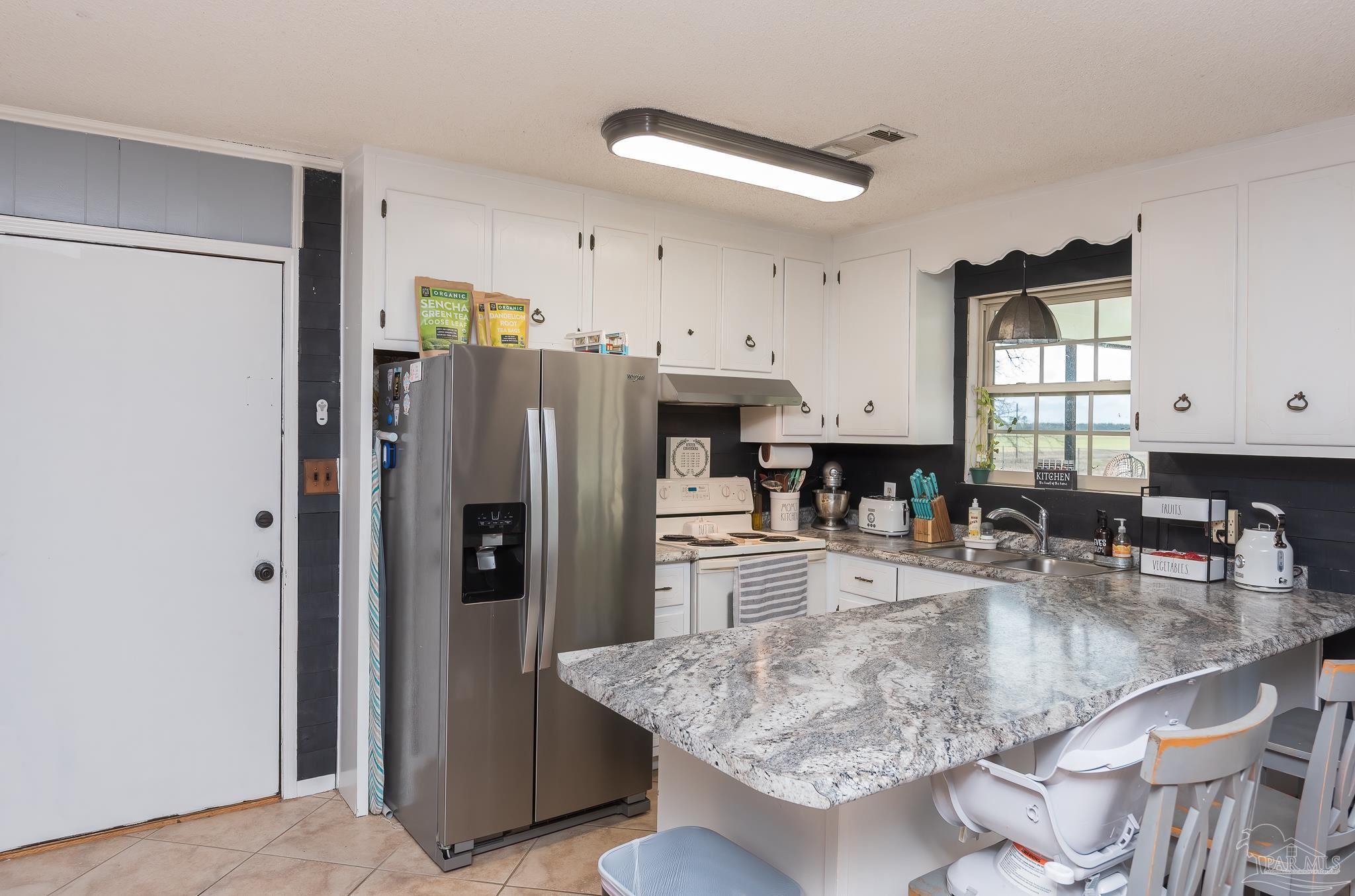 6286 Bullard Road Milton, FL 32570 - Photo 12 of 37 Gallery Image 12