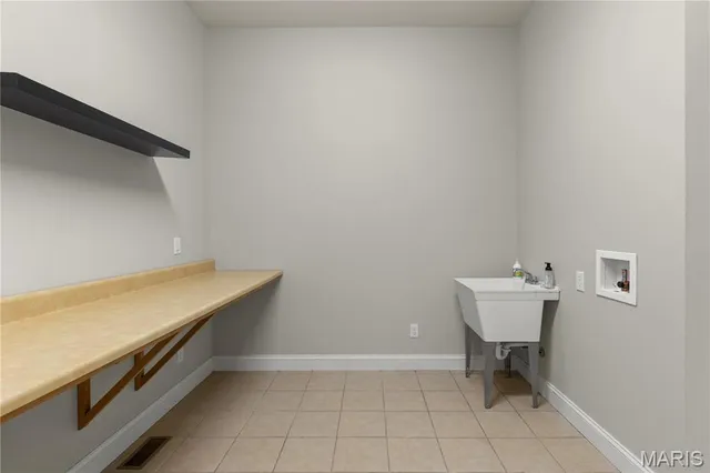 $765,000 | 140 Norfork Court, Defiance, MO 63341