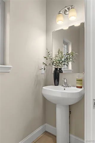 $765,000 | 140 Norfork Court, Defiance, MO 63341