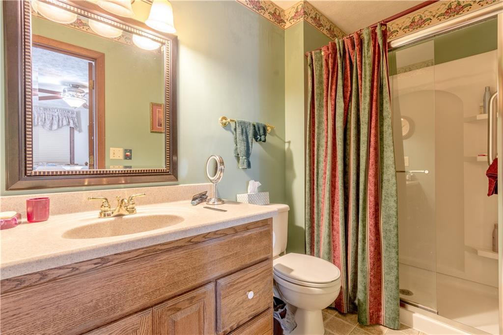 1126 Allison Road Bellefontaine, OH 43311 - Photo 20 of 36
