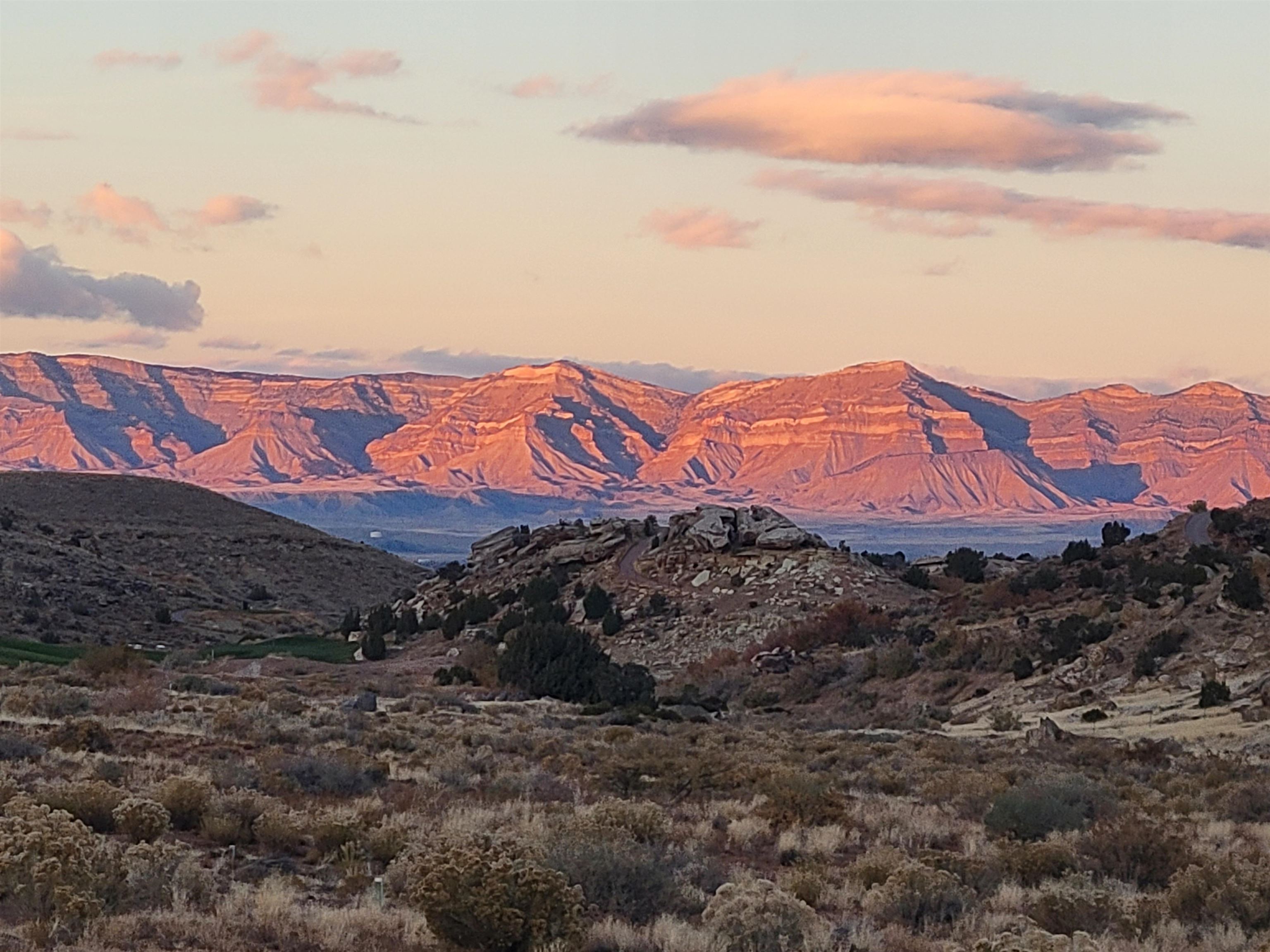 326 Red Point Road Grand Junction, CO 81507 - Photo 34 of 37 a view of a sky in the back yard