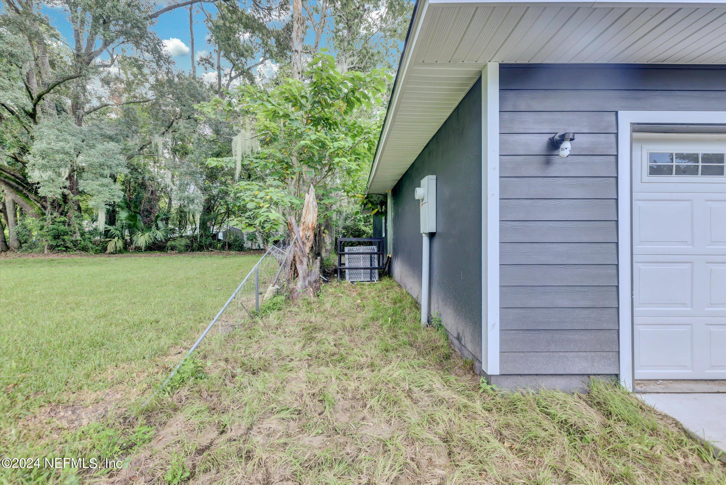 2031 Morehouse Road Jacksonville, FL 32209 - Photo 15 of 26 16-2031 Morehouse Road-16