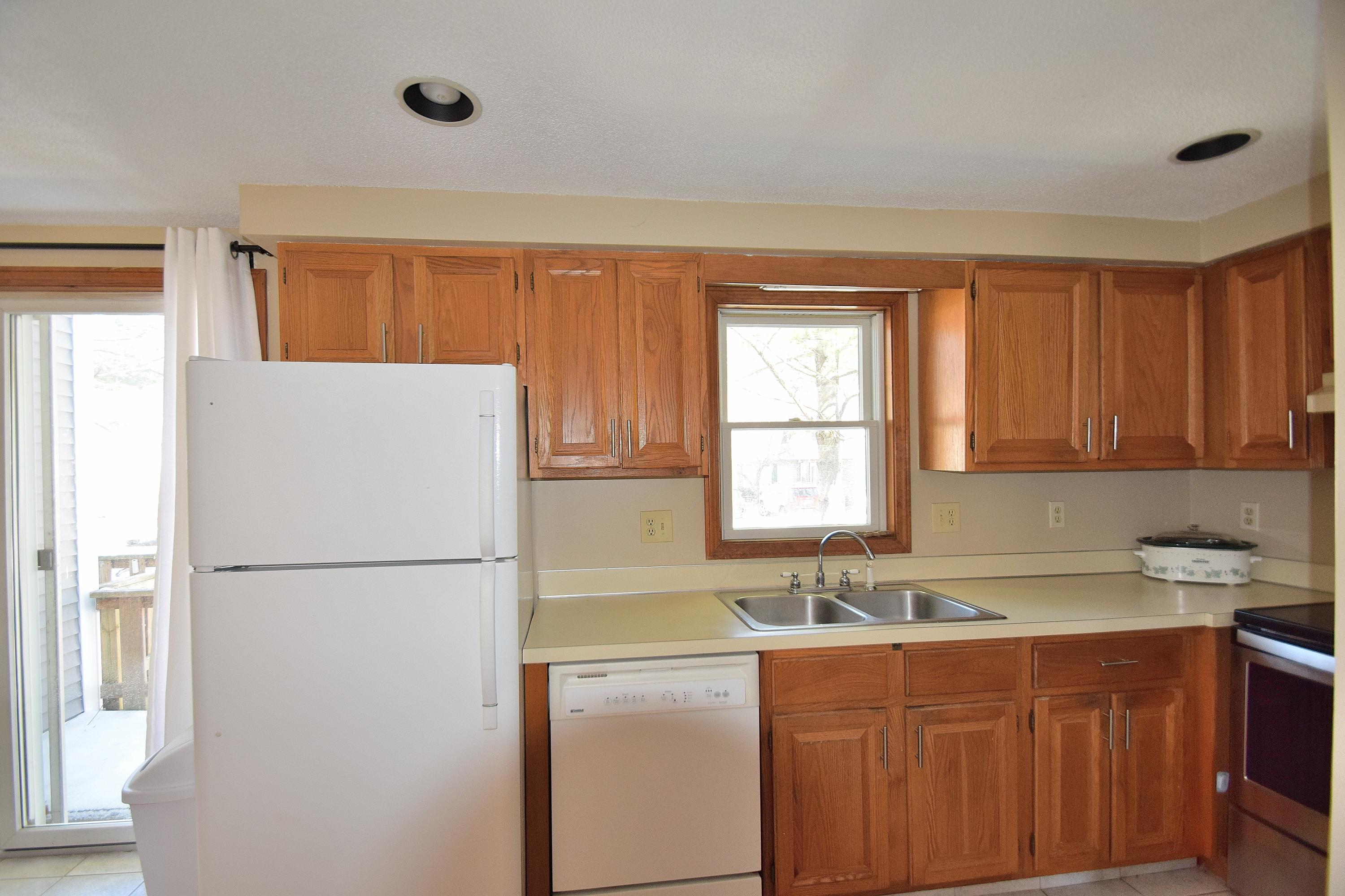 55 Lambert Street, Unit B14 Portland, ME 04103 - Photo 7 of 26 Kitchen