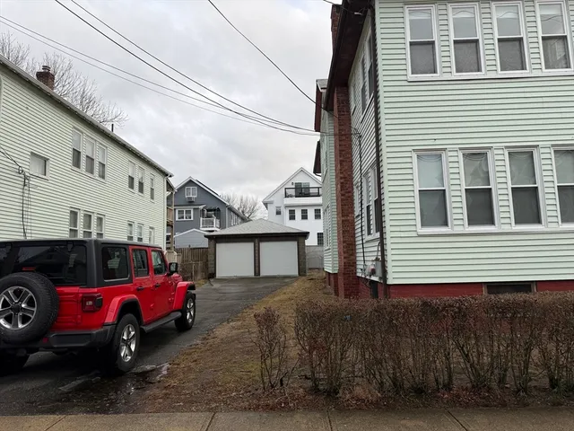 $2,800 | 44 Varnum Street, Unit 2, Arlington, MA 02474