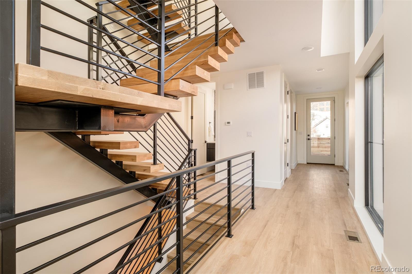 3414 Lawrence Street Denver, CO 80205 - Photo 11 of 37