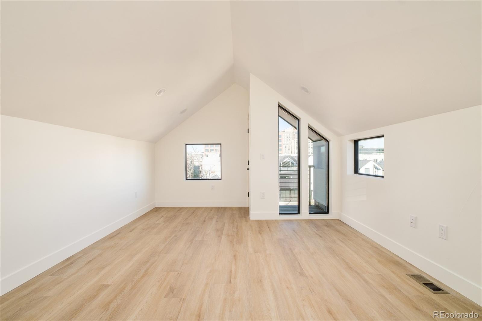 3414 Lawrence Street Denver, CO 80205 - Photo 27 of 37