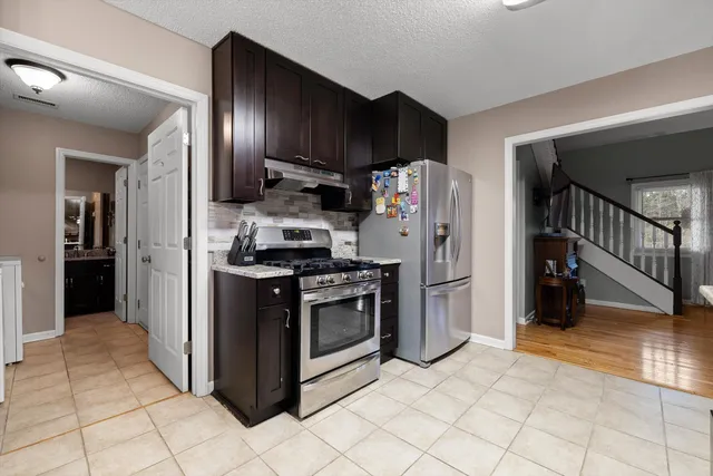 $430,000 | 500 Majesty Road, Soddy Daisy, TN 37379