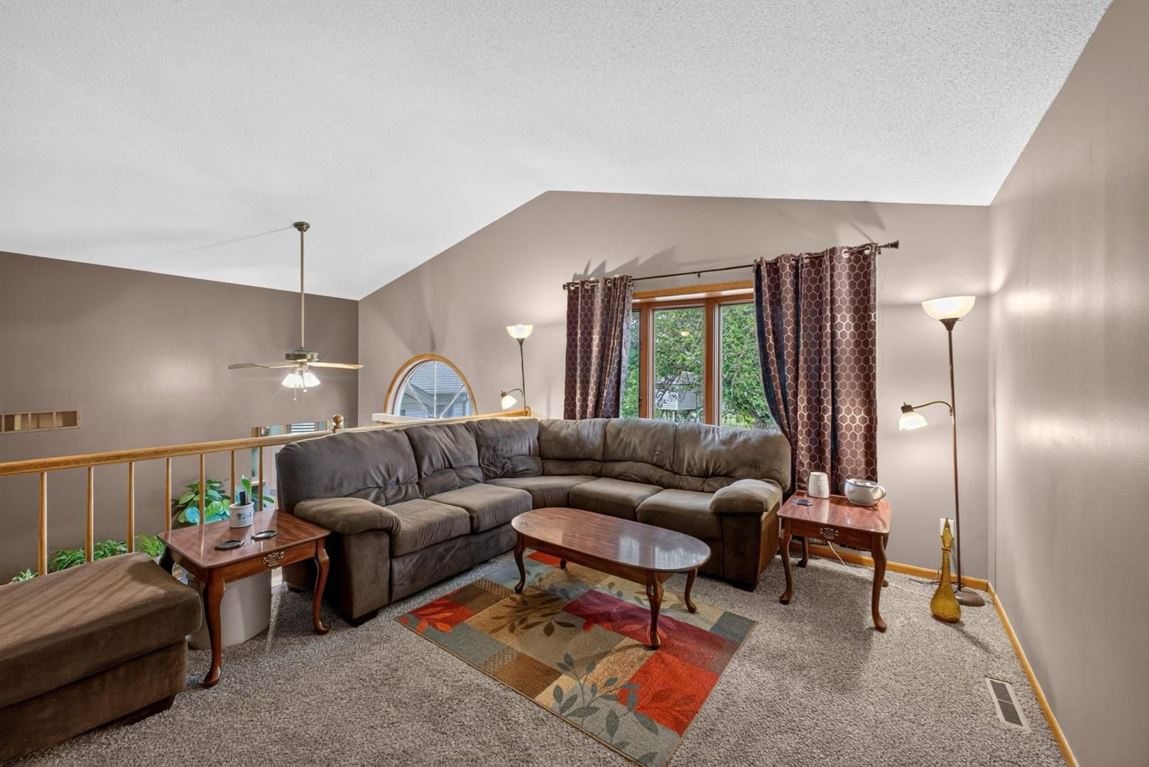 4022 Villa Road Northwest Rochester, MN 55901 - Photo 10 of 39