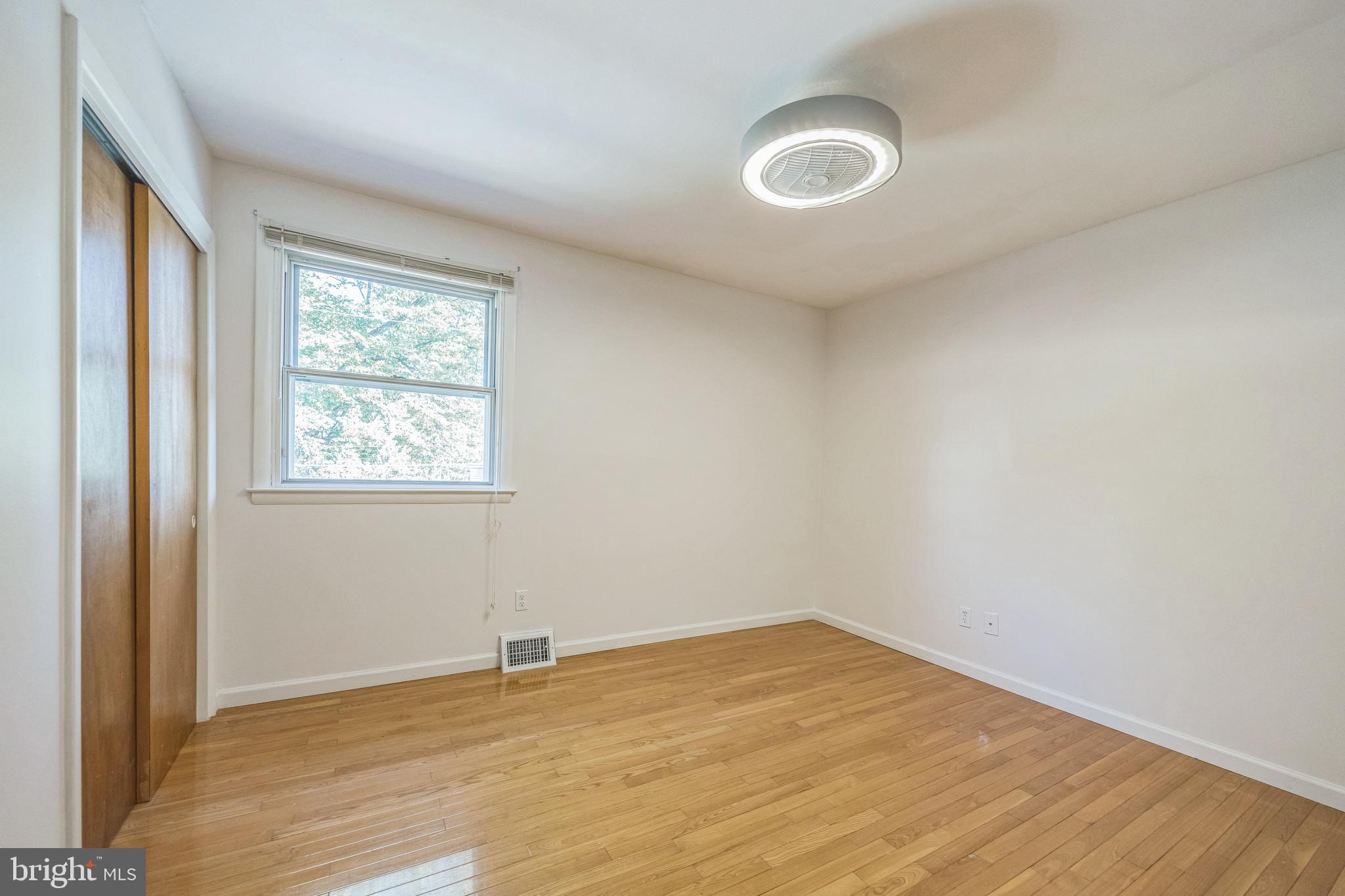 110 Lynbrooke Road Springfield, PA 19064 - Photo 22 of 39 Bedroom #2