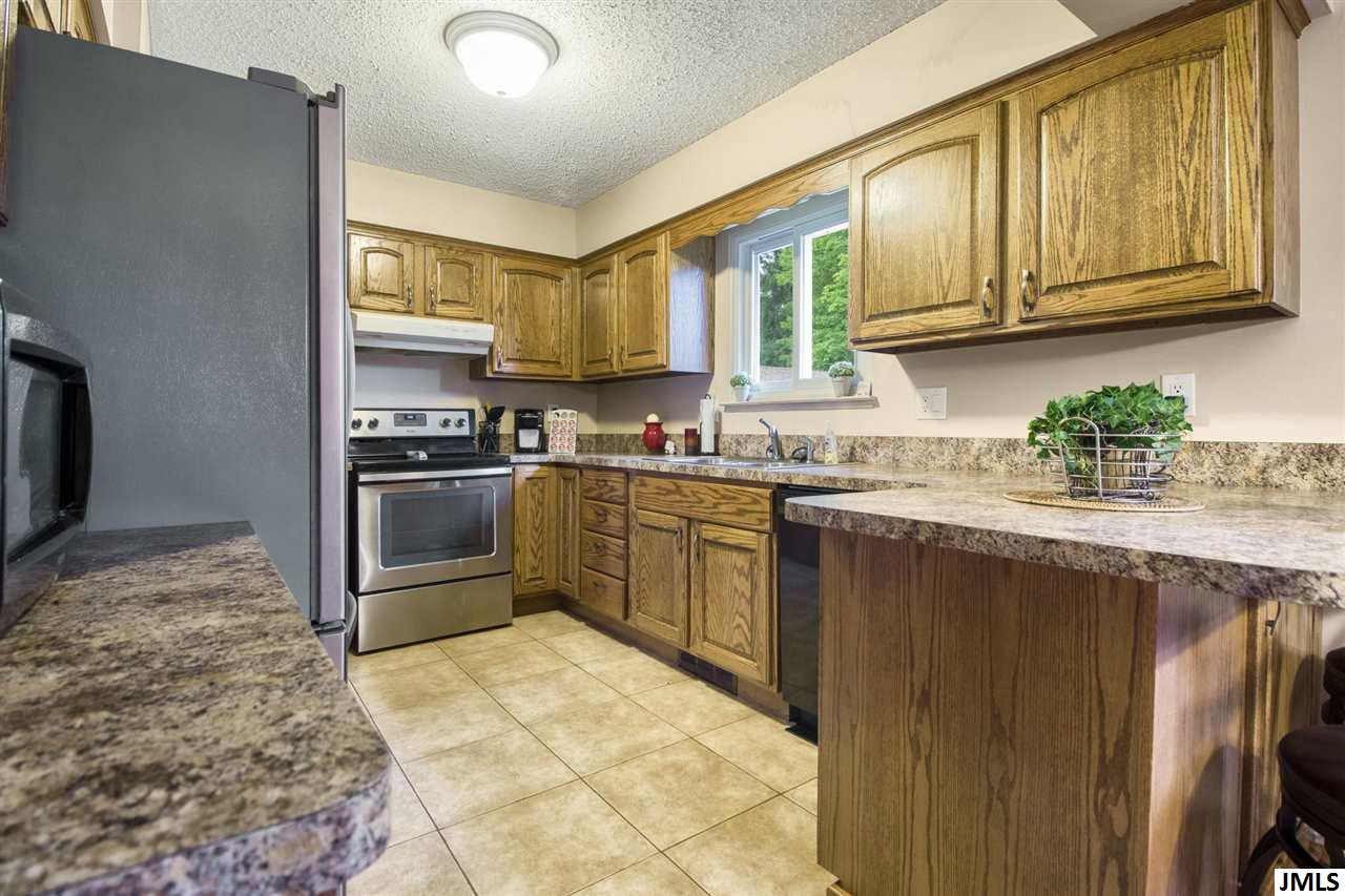 2700 Reynolds Road Jackson, MI 49201 - Photo 10 of 21 Photo 10