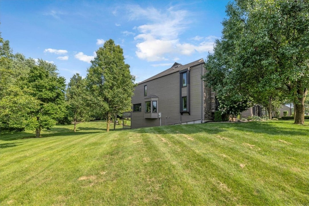 3278 Marble Point Decatur, IL 62521 - Photo 4 of 48 Gallery Image 4