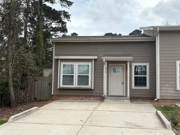 a view of house with outdoor space