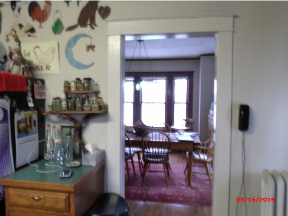 11 Lafayette Street Rutland, VT 05701 - Photo 3 of 34