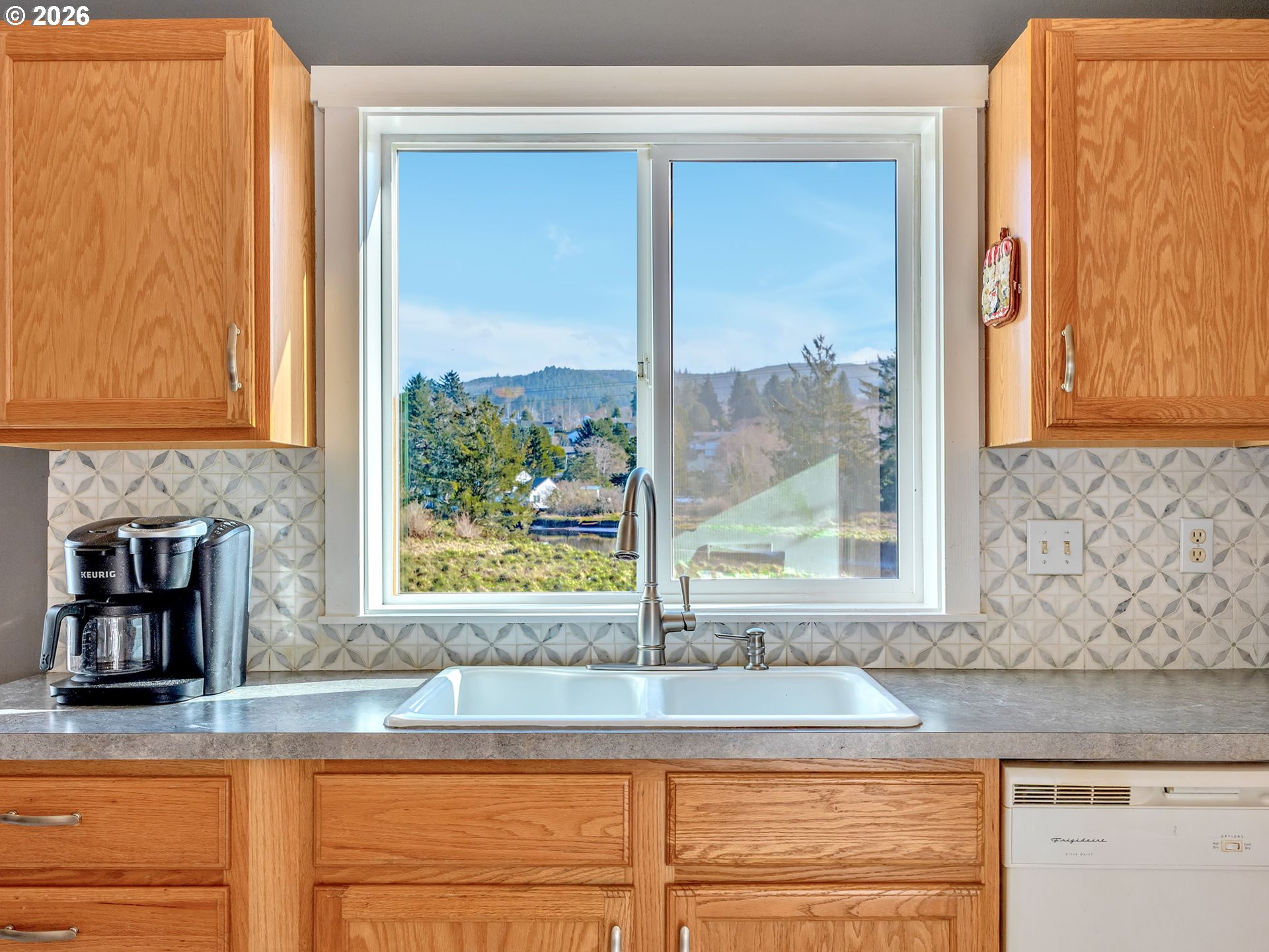 1255 Ave East Seaside, OR 97138 - Photo 14 of 40