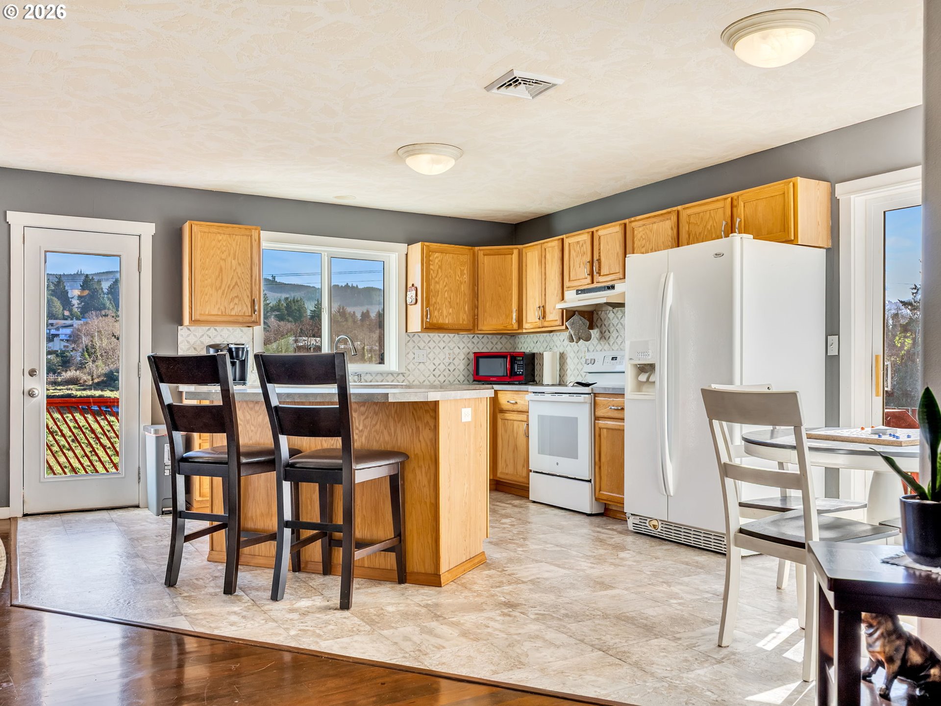 1255 Ave East Seaside, OR 97138 - Photo 9 of 40