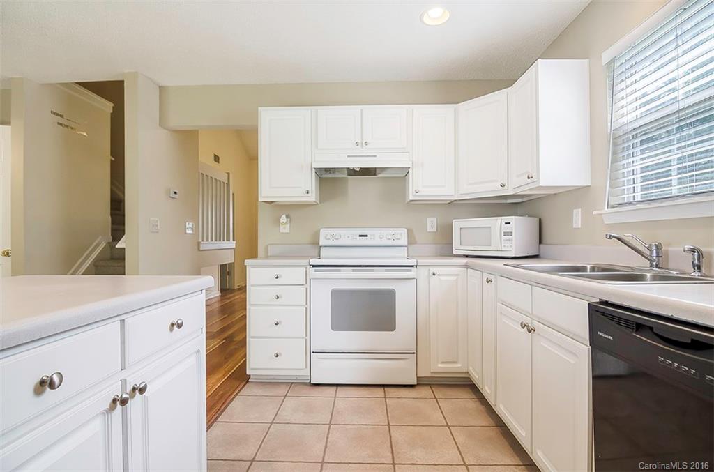 8352 Rudolph Road, Unit 8352 Charlotte, NC 28216 - Photo 12 of 23