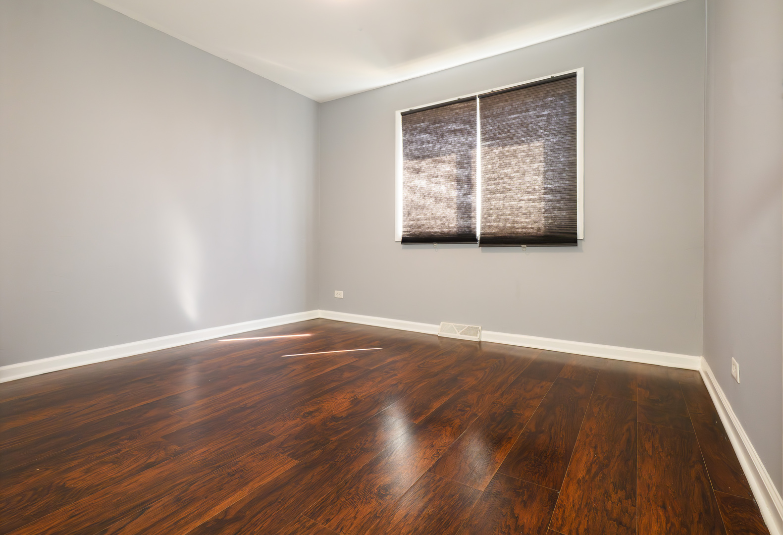 245 Porter Lane Bolingbrook, IL 60440 - Photo 12 of 24