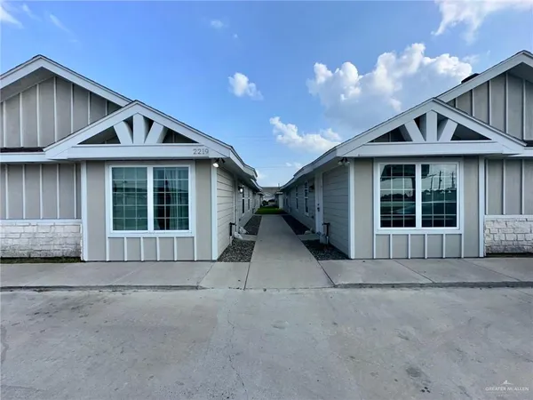 $1,100 | 2219 Northridge Avenue, Unit 3, Harlingen, TX 78550