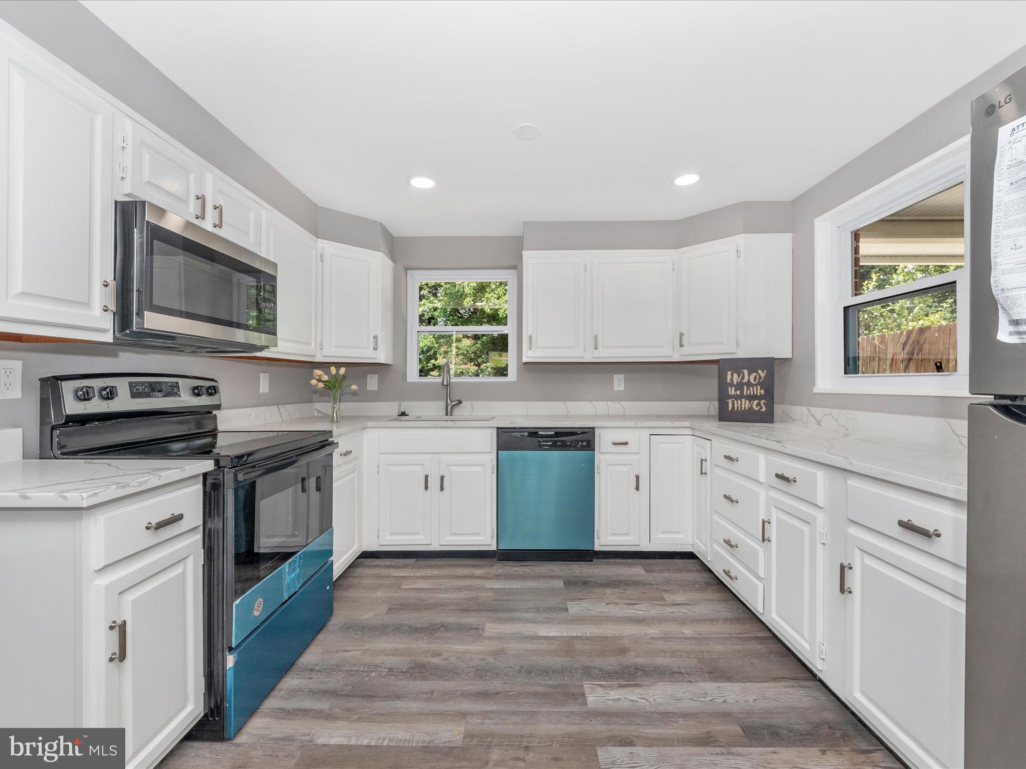 1402 Ray Road Hyattsville, MD 20782 - Photo 13 of 51 Kitchen