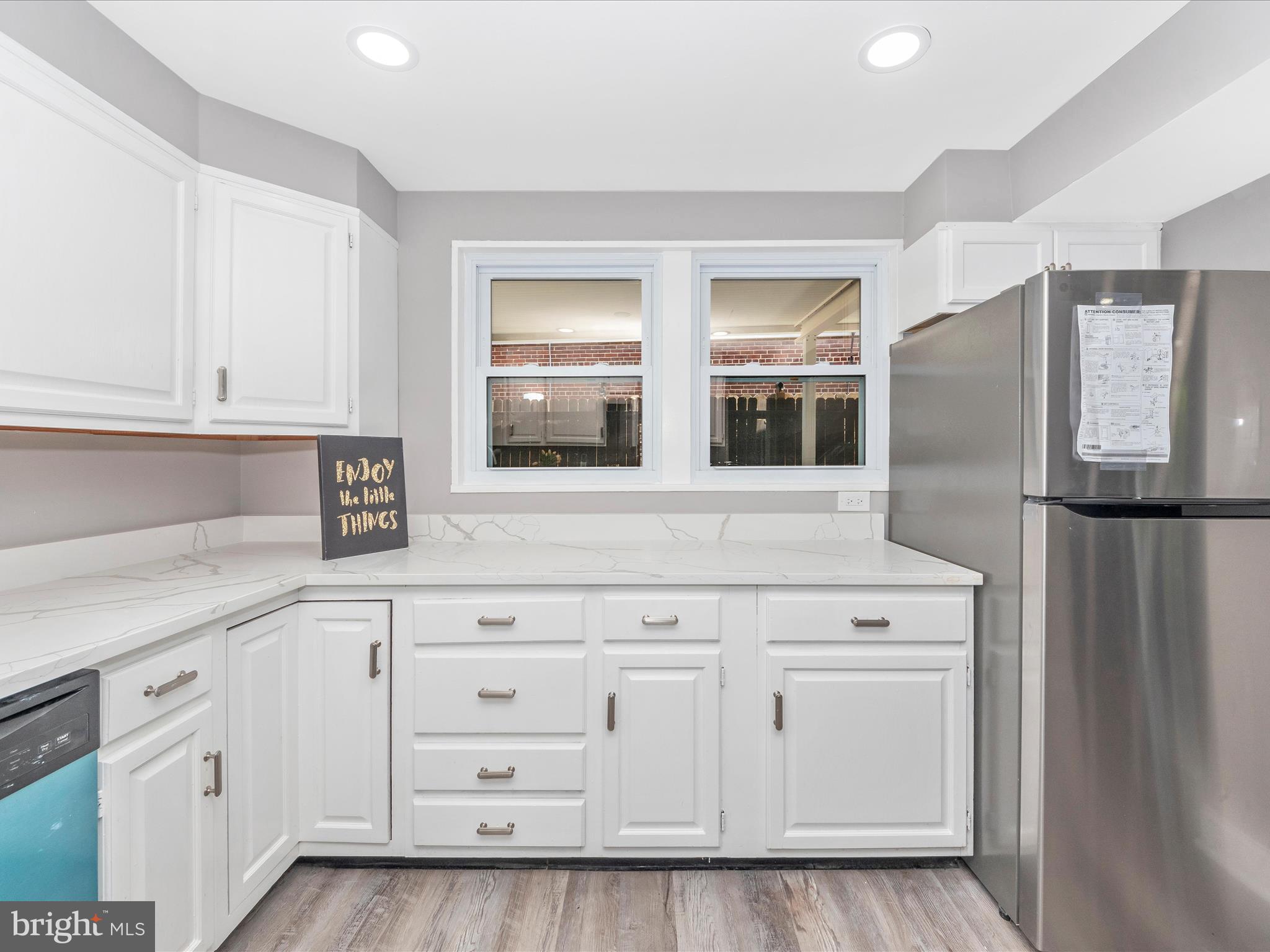1402 Ray Road Hyattsville, MD 20782 - Photo 15 of 51 Kitchen