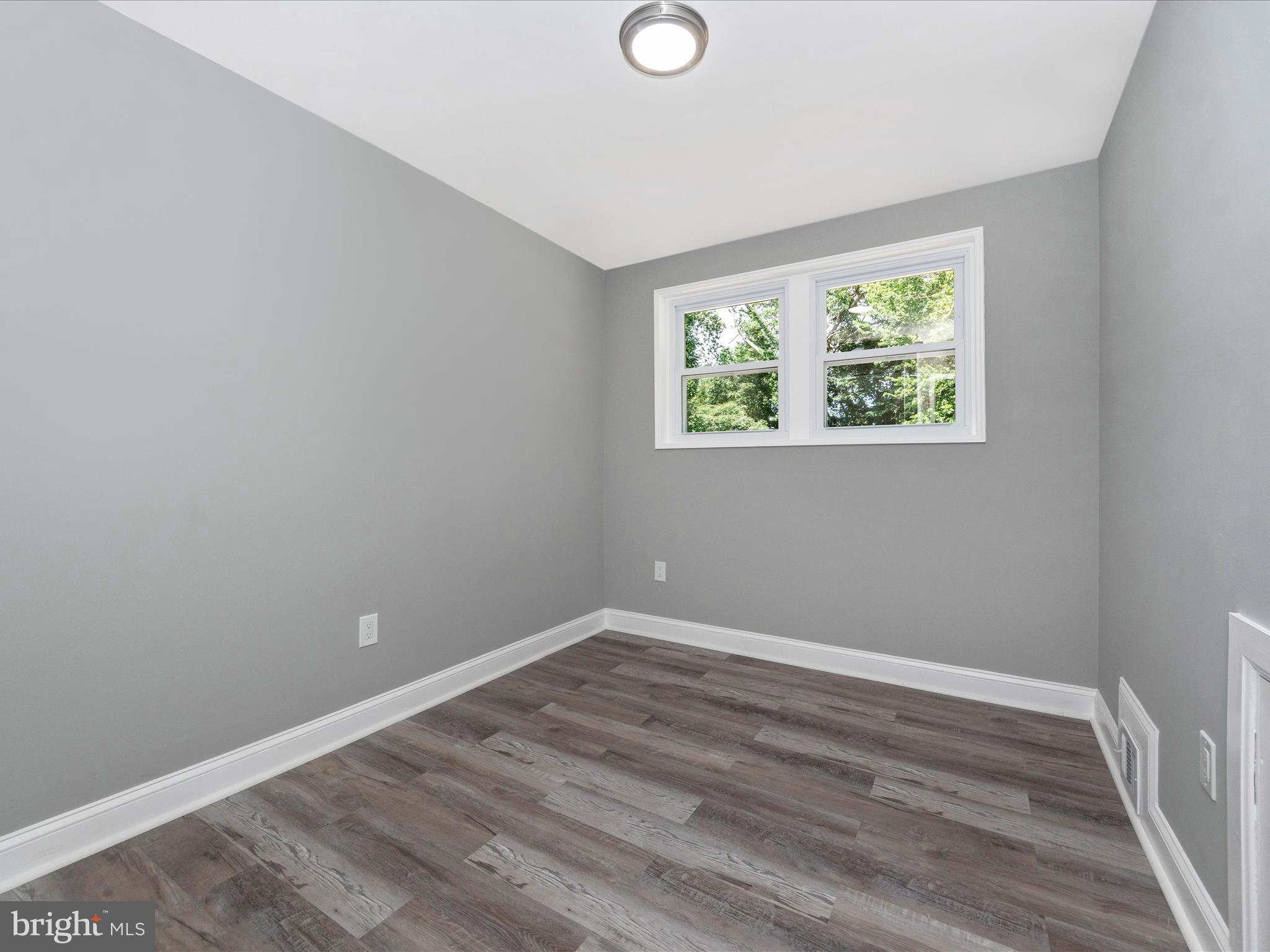 1402 Ray Road Hyattsville, MD 20782 - Photo 28 of 51 Bedroom 4