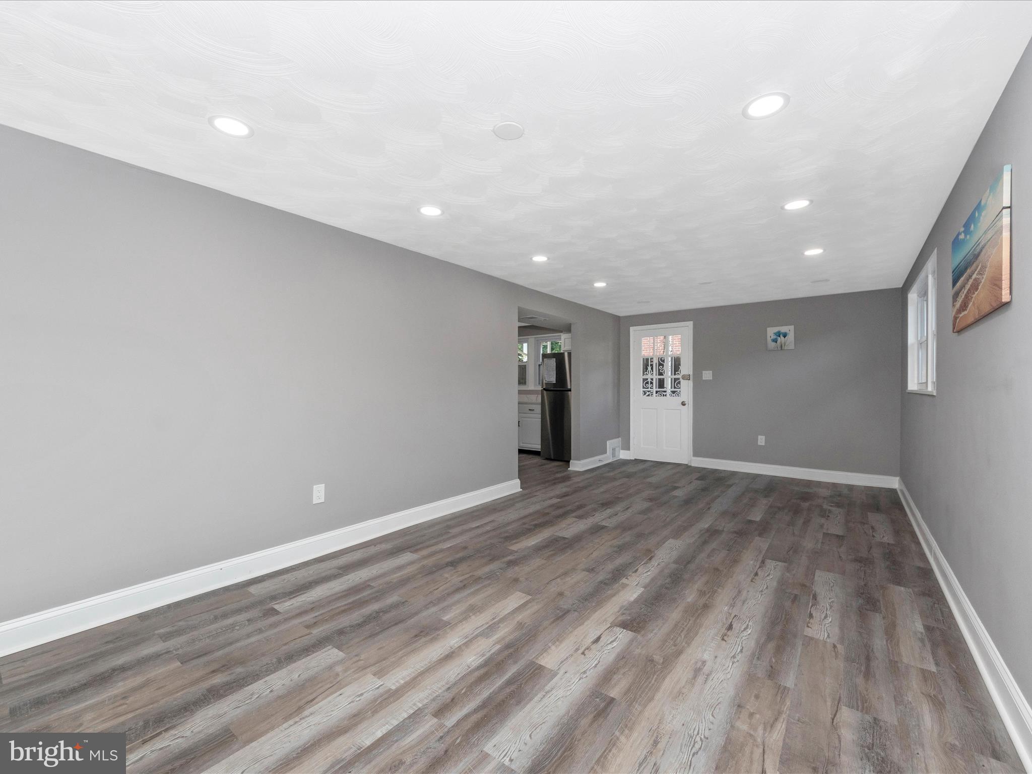 1402 Ray Road Hyattsville, MD 20782 - Photo 8 of 51 Family Room