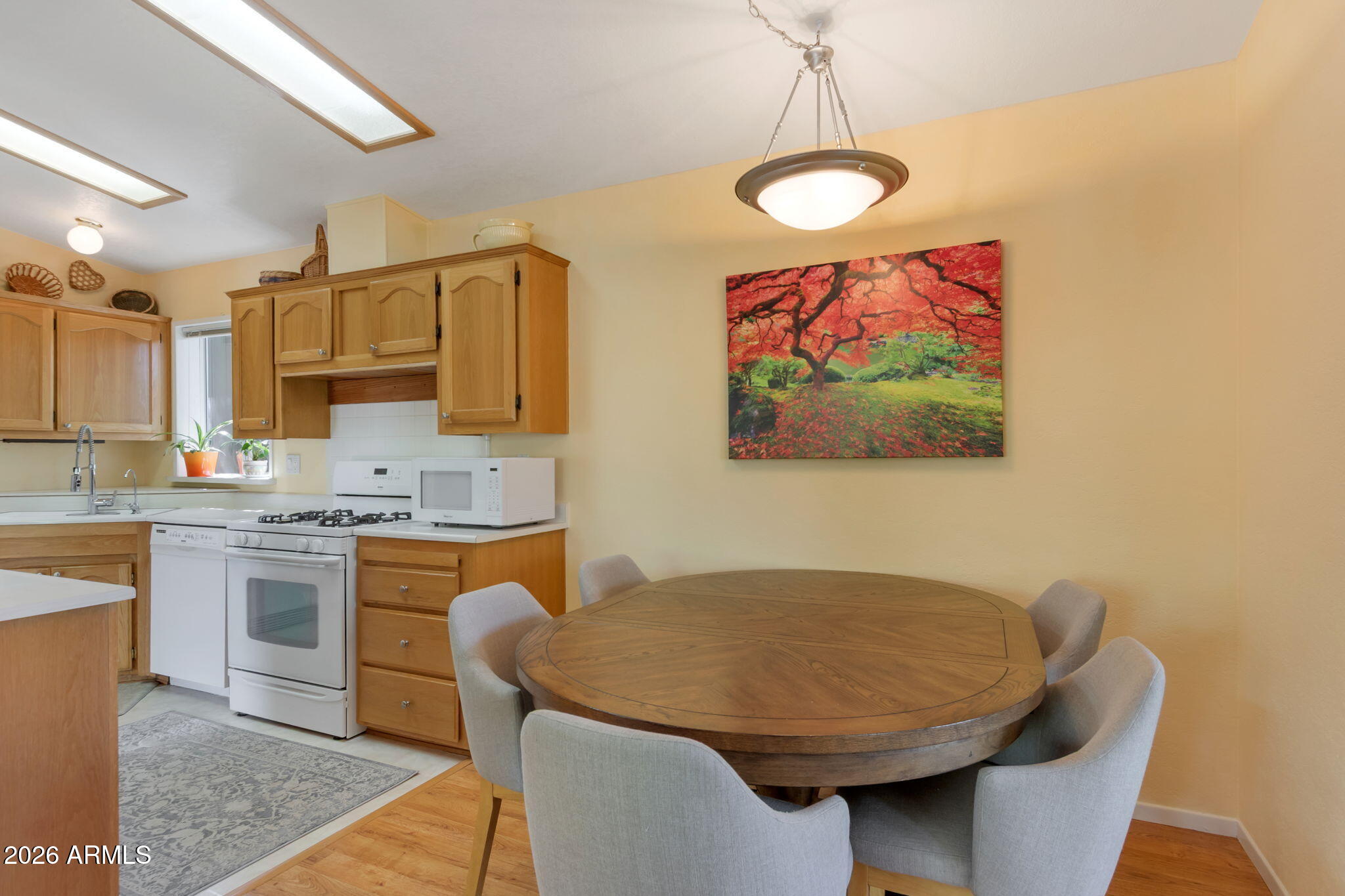 6770 West State Rte 89A, Unit 148 Sedona, AZ 86336 - Photo 11 of 22 Kitchen Dining Combo